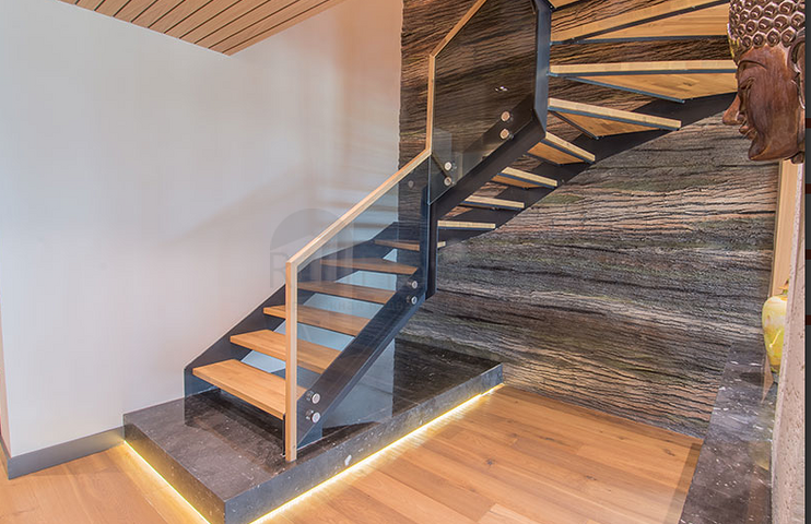 شقق فاخرة 3 + 1 بإطلالة على البحر في كونيالتي أنطاليا 