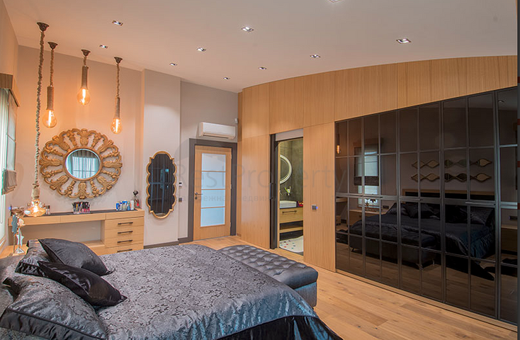 شقق فاخرة 3 + 1 بإطلالة على البحر في كونيالتي أنطاليا 