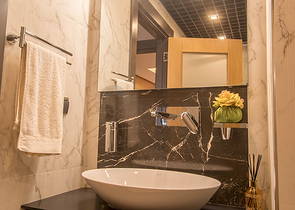 شقق فاخرة 3 + 1 بإطلالة على البحر في كونيالتي أنطاليا 