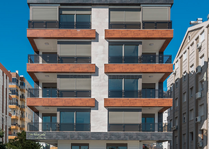 شقق فاخرة 3 + 1 بإطلالة على البحر في كونيالتي أنطاليا 