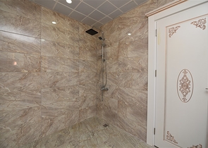 فيلا طابقين باطلالة بحر في الانيا