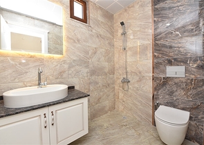 فيلا طابقين باطلالة بحر في الانيا