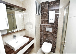 شقة باطلالة ساحرة على النهر في الانيا 