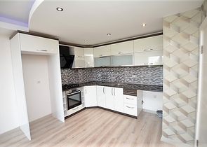 شقة باطلالة ساحرة على النهر في الانيا 