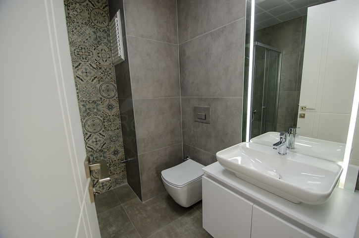 مشروع استثماري بالتقسيط لمدة 12 شهر في كونيالتي 