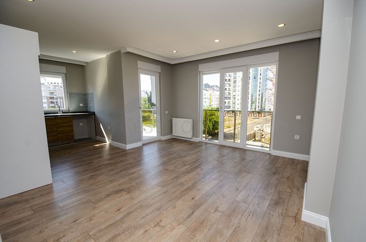 مشروع استثماري بالتقسيط لمدة 12 شهر في كونيالتي 