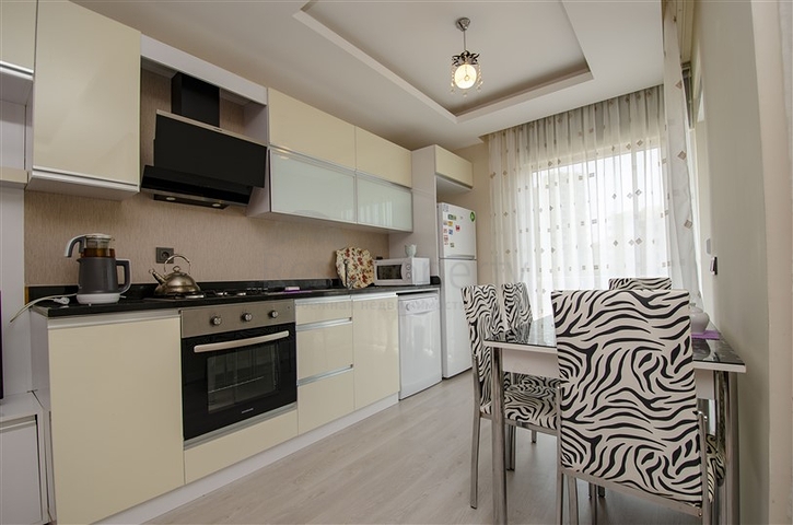 شقة بغرفة نوم واحدة مع أثاث في مجمع مخطط شقق فندقيه