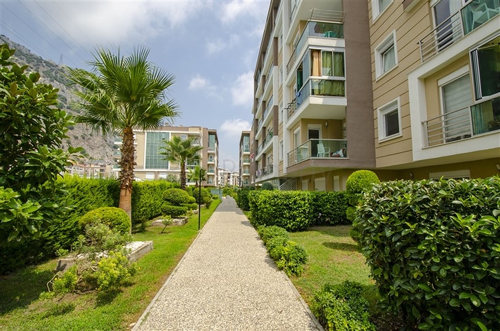 شقة بغرفة نوم واحدة مع أثاث في مجمع مخطط شقق فندقيه