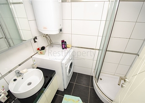 شقة بغرفة نوم واحدة مع أثاث في مجمع مخطط شقق فندقيه