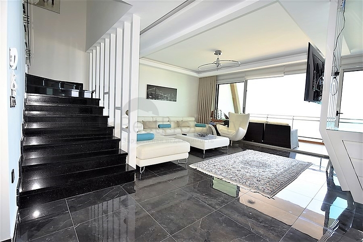 اطلالة بحرية ساحرة - دوبلكس فاخرة في كارجي جاك / الانيا 