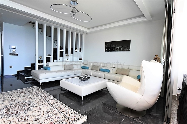 اطلالة بحرية ساحرة - دوبلكس فاخرة في كارجي جاك / الانيا 