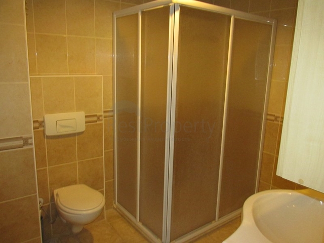 دوبلكس عائلية اربع غرف وصالة في منطقة اوبا المركزية 