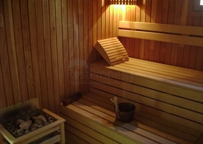 دوبلكس عائلية اربع غرف وصالة في منطقة اوبا المركزية 