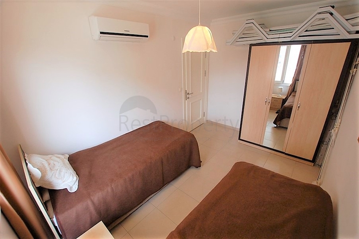 شقة غرفتين وصالة مفروشة ضمن مجمع سكني في جيكجلي / الانيا 