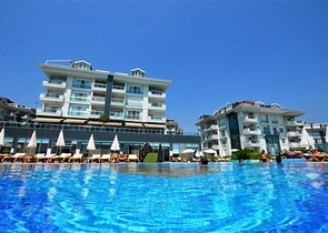 شقة غرفتين وصالة مفروشة ضمن مجمع سكني في جيكجلي / الانيا 