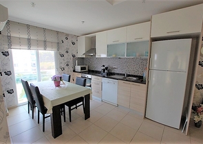 شقة غرفتين وصالة مفروشة ضمن مجمع سكني في جيكجلي / الانيا 