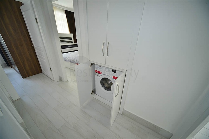 اول صف على البحر - شقة مؤثثة من تصميم غرفتين وصالة في مهموتلار / الانيا 