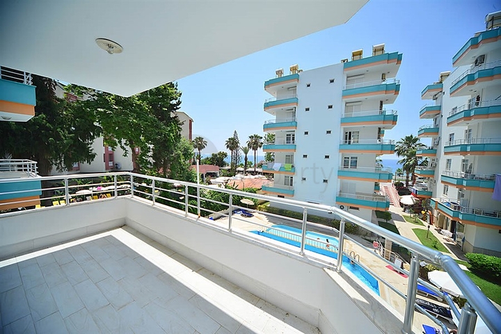 اول صف على البحر - شقة مؤثثة من تصميم غرفتين وصالة في مهموتلار / الانيا 