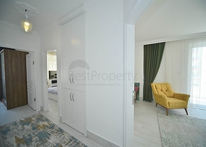 اول صف على البحر - شقة مؤثثة من تصميم غرفتين وصالة في مهموتلار / الانيا 