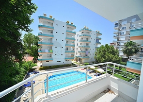 اول صف على البحر - شقة مؤثثة من تصميم غرفتين وصالة في مهموتلار / الانيا 