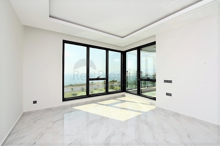 شقة غرفتين وصالة باطلالة بحرية ساحرة في كارجي جاك / الانيا 