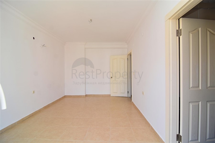 شقة واسعة غرفتين وصالة في مهموتلار 