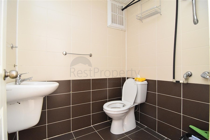 شقة واسعة غرفتين وصالة في مهموتلار 