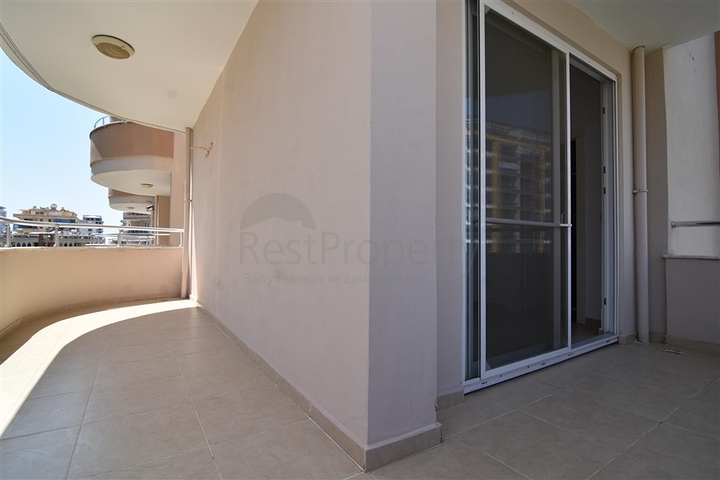 شقة واسعة غرفتين وصالة في مهموتلار 