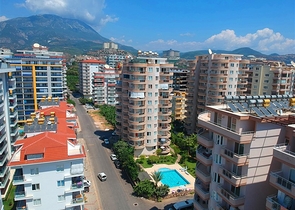 شقة واسعة غرفتين وصالة في مهموتلار 