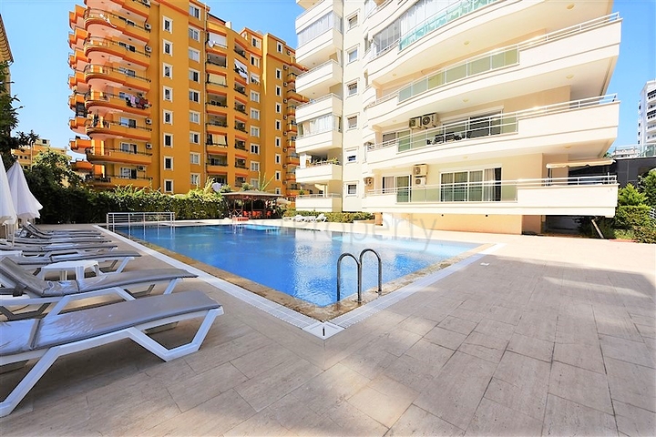 مجمع سكني في مهموتلار / الانيا 