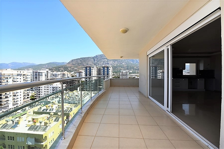 مجمع سكني في مهموتلار / الانيا 