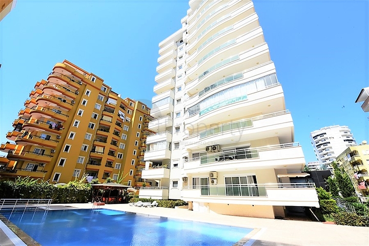 مجمع سكني في مهموتلار / الانيا 