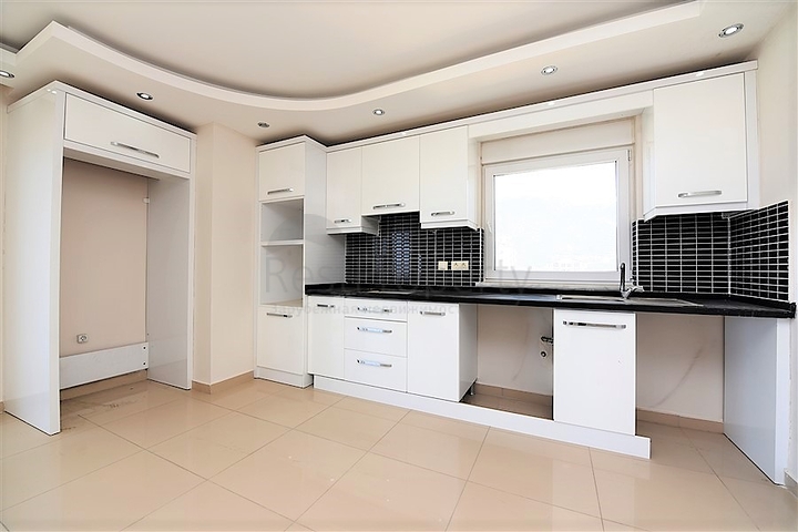 مجمع سكني في مهموتلار / الانيا 