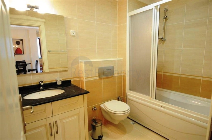 فيلا مفروشة ضمن مجمع سكني خمس نجوم في الانيا 