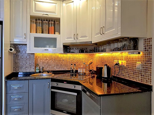 فيلا مفروشة ضمن مجمع سكني خمس نجوم في الانيا 