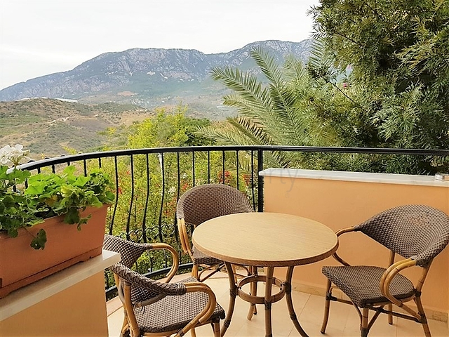 فيلا مفروشة ضمن مجمع سكني خمس نجوم في الانيا 