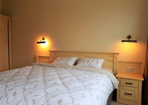 فيلا مفروشة ضمن مجمع سكني خمس نجوم في الانيا 