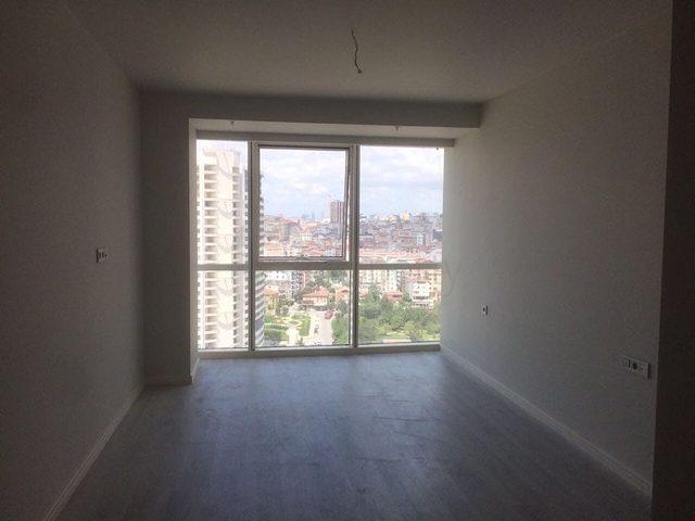 شقة استديو ضمن برج سكني في اسطنبول الاسيوية 