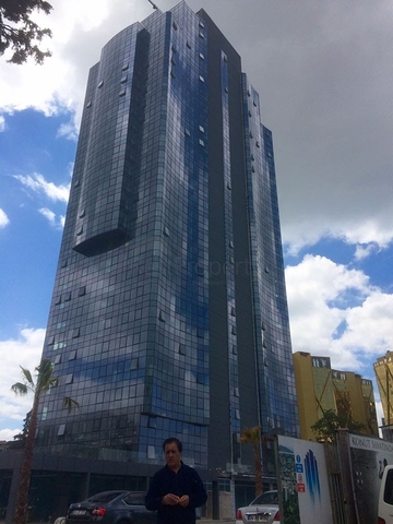 شقة استديو ضمن برج سكني في اسطنبول الاسيوية 