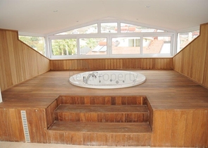 فيلا ثلاث طوابق باطلالة بحرية ضمن احدى افخم مجمعات الانيا 