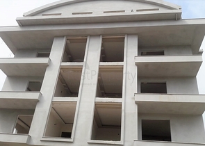 مجمع سكني حديث في اوبا / الانيا 