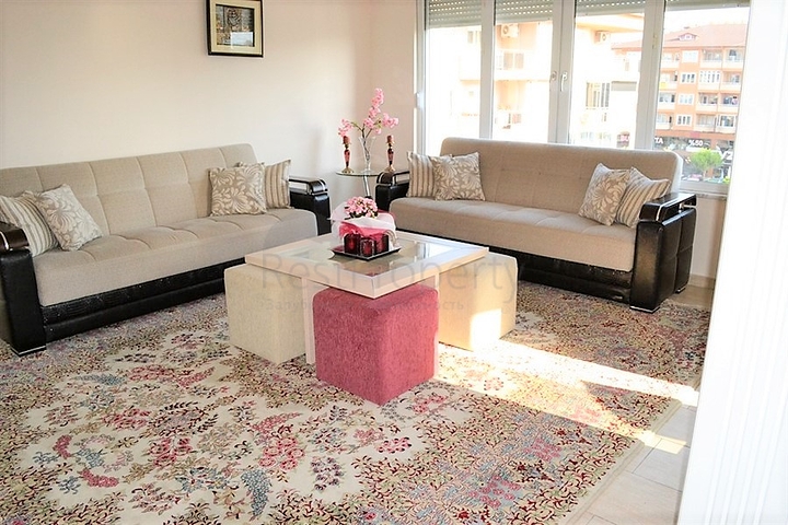 شقة غرفتين وصالة مفروشة ضمن مجمع سكني جنب مول الانيوم - اوبا / الانيا 