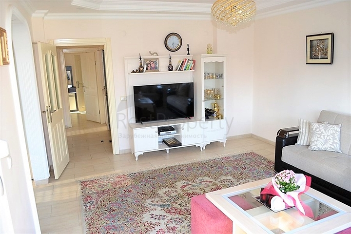 شقة غرفتين وصالة مفروشة ضمن مجمع سكني جنب مول الانيوم - اوبا / الانيا 