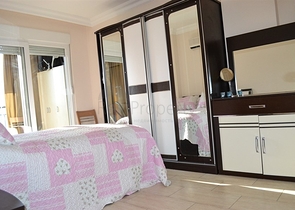 شقة غرفتين وصالة مفروشة ضمن مجمع سكني جنب مول الانيوم - اوبا / الانيا 