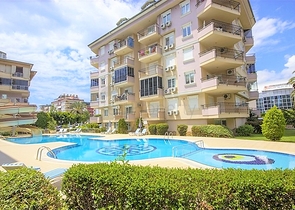 شقة غرفتين وصالة مفروشة ضمن مجمع سكني جنب مول الانيوم - اوبا / الانيا 