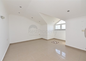 دوبلكس في منطقة مرتفعة باطلالة بحر مباشرة / مركز الانيا 