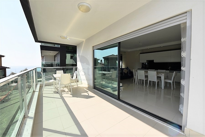 شقة غرفتين وصالة مفروشة ضمن مجمع فاخر في كارجي جاك / الانيا 