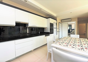 شقة غرفتين وصالة مفروشة ضمن مجمع فاخر في كارجي جاك / الانيا 