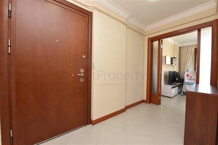 ضمن افخم مجمعات مركز الانيا - شقة مفروشة بتصميم غرفتين وصالة 