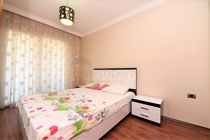 ضمن افخم مجمعات مركز الانيا - شقة مفروشة بتصميم غرفتين وصالة 